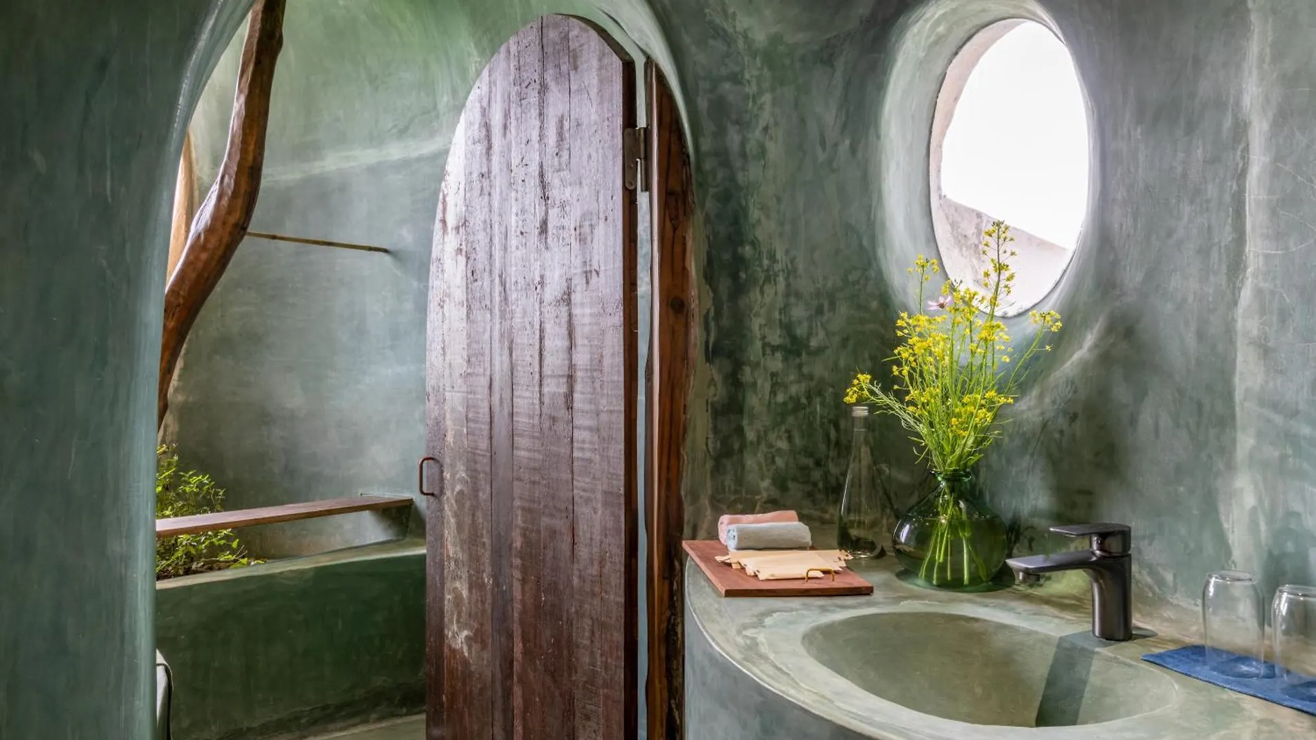 Reu Boutique Hotel Hoi An 4*,